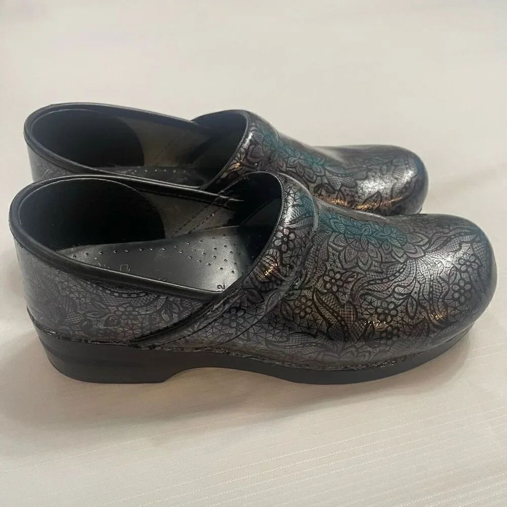 Dansko Professional Henna Floral Patent Womens Size 42 US 11.5 Work Clogs